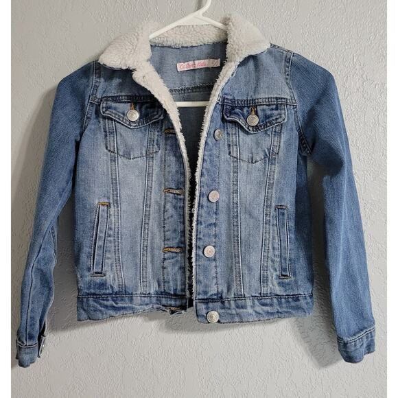 Ci Sono Other - Ci Sono Kids Girls size 8 Blue Denim Jean Jacket with Faux Fur Collar